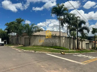 Sobrado com 3 Quartos à venda, 257m² no Residencial Marília, Senador Canedo