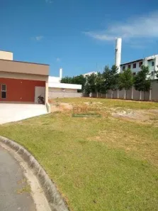 Lote/Terreno à venda, 555m² no Piracangaguá, Taubaté