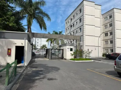 Apartamento com 2 Quartos à venda, 42m² no Vila Nova, Joinville