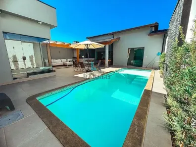 Casa com 3 Quartos à venda, 360m² no Parque Mondesir, Lorena