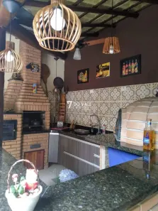Casa com 2 Quartos à venda, 120m² no Loteamento Villa Branca, Jacareí