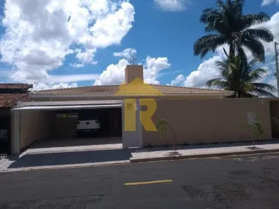 Casa com 4 Quartos para alugar, 300m² no Parque Residencial Comendador Mançor Daud, São José do Rio Preto