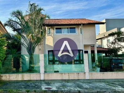 Casa com 3 Quartos à venda, 240m² no Campeche, Florianópolis