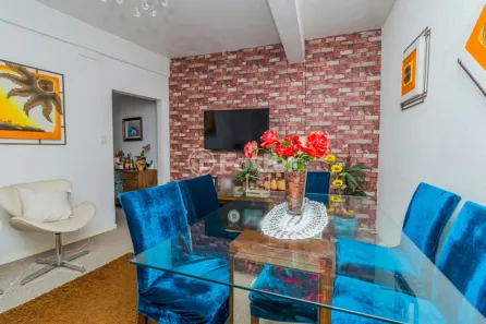 Apartamento com 2 Quartos à venda, 67m² no Floresta, Porto Alegre