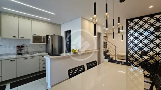 Casa de Condomínio com 3 Quartos à venda, 191m² no Pinheirinho, Vinhedo