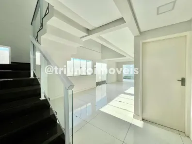 Sobrado com 4 Quartos à venda, 214m² no Ininga, Teresina