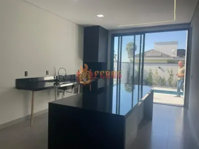 Casa de Condomínio com 3 Quartos à venda, 200m² no Aparecidinha, Sorocaba