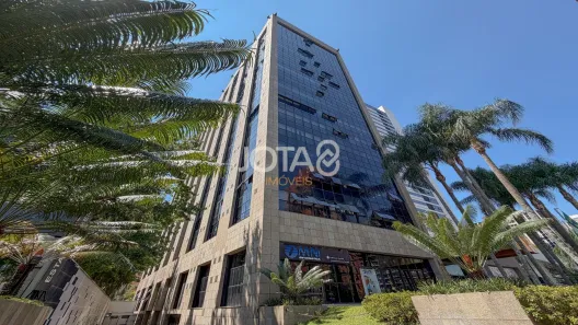 Sala Comercial para alugar, 232m² no Centro Cívico, Curitiba