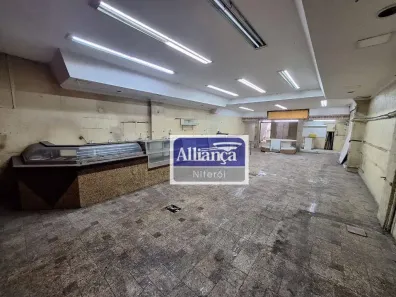 Ponto Comercial para alugar, 300m² no Santa Rosa, Niterói