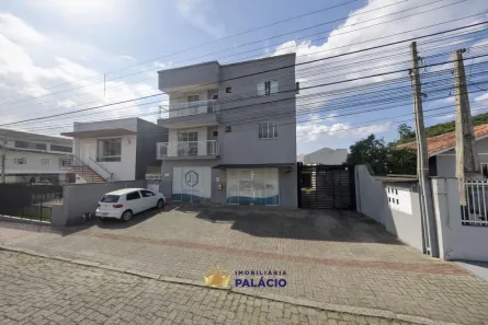 Apartamento com 2 Quartos para alugar, 85m² no Iririú, Joinville