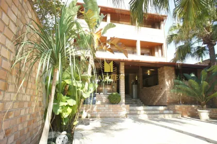 Casa com 4 Quartos à venda, 446m² no Vila Suissa, Mogi das Cruzes