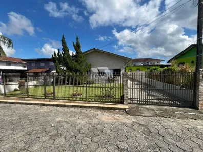 Casa com 3 Quartos à venda, 252m² no Figueira, Gaspar