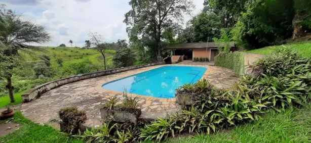 Fazenda/Sítio com 3 Quartos à venda, 461m² no Jardim Liberdade, Jundiaí