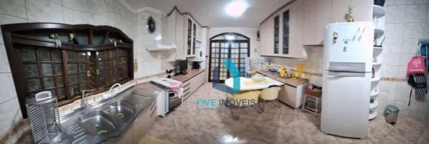 Sobrado com 3 Quartos à venda, 137m² no Vila Campo Grande, São Paulo