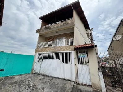 Casa com 7 Quartos à venda, 340m² no Vila Martins, Carapicuíba