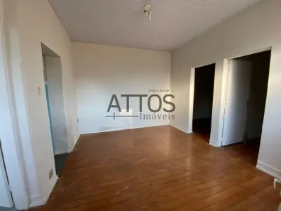 Casa com 2 Quartos para alugar, 50m² no Jardim São Carlos, São Carlos