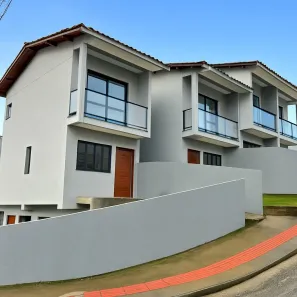 Sobrado com 2 Quartos à venda, 65m² no Bela Vista, Palhoça