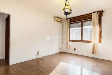 Apartamento com 2 Quartos à venda, 74m² no Jardim do Salso, Porto Alegre