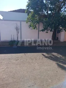 Casa com 3 Quartos à venda, 208m² no Parque Residencial Vale do Sol, Araraquara