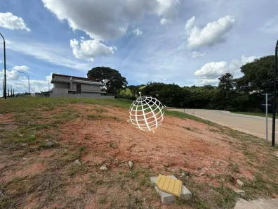 Lote/Terreno à venda, 663m² no San Fernando Valley, Atibaia