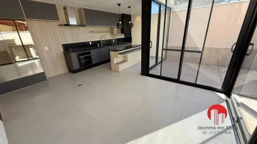 Casa de Condomínio com 3 Quartos à venda, 176m² no Jardim São Pedro, Mogi das Cruzes