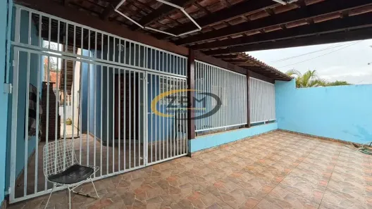 Casa com 3 Quartos para alugar, 147m² no Jardim São Francisco de Assis, Londrina