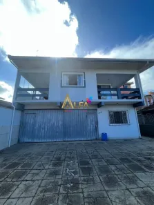 Sobrado com 6 Quartos à venda, 250m² no Centro, Penha