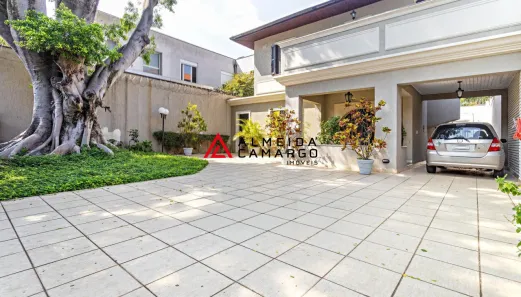 Casa com 4 Quartos à venda, 380m² no Jardim Paulista, São Paulo