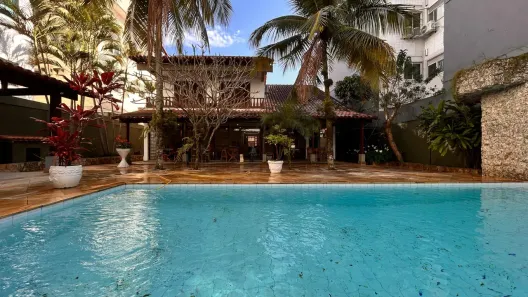 Casa de Condomínio com 3 Quartos para alugar, 600m² no Recreio dos Bandeirantes, Rio de Janeiro