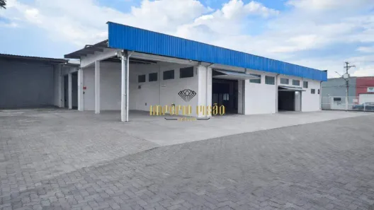 Galpão/Depósito/Armazém para alugar, 600m² no Vila Mogilar, Mogi das Cruzes