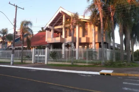 Casa com 4 Quartos à venda, 630m² no Marechal Rondon, Canoas