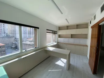 Sala Comercial com 2 Quartos à venda, 29m² no Liberdade, São Paulo