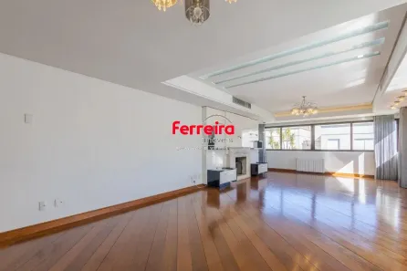 Apartamento com 3 Quartos para alugar, 201m² no Mont Serrat, Porto Alegre