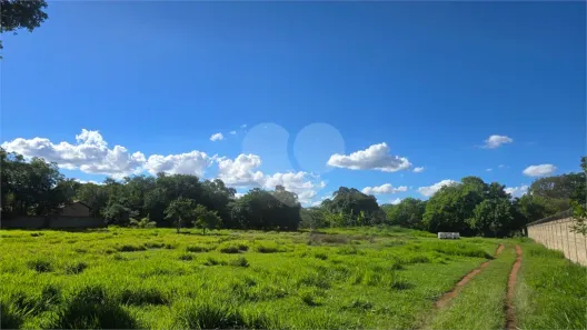 Lote/Terreno à venda, 500m² no Parque Planalto, Araraquara