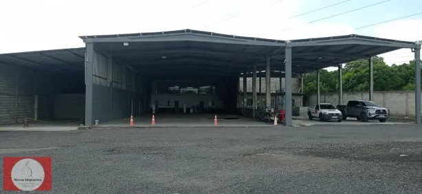 Galpão/Depósito/Armazém para alugar, 800m² no Centro, Dias D'Ávila