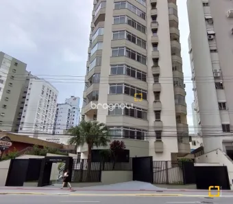Apartamento com 4 Quartos à venda, 264m² no Centro, Florianópolis