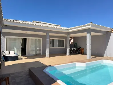Casa de Condomínio com 2 Quartos à venda, 140m² no Peró, Cabo Frio