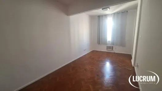 Kitnet com 1 Quarto para alugar, 40m² no Copacabana, Rio de Janeiro
