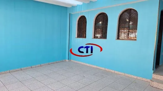Sobrado com 3 Quartos à venda, 149m² no Jardim Teles de Menezes, Santo André