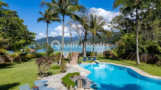 Casa com 5 Quartos para alugar, 980m² no , Ubatuba