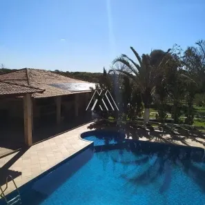 Fazenda/Sítio com 7 Quartos à venda, 100000m² no Centro, Pará de Minas