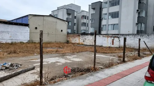 Lote/Terreno para alugar, 600m² no Centro, Balneário Camboriú
