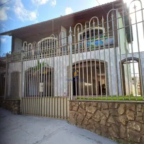 Casa com 4 Quartos à venda, 302m² no Bairu, Juiz de Fora