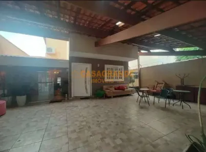 Sobrado com 3 Quartos à venda, 164m² no Vila Tatetuba, São José dos Campos