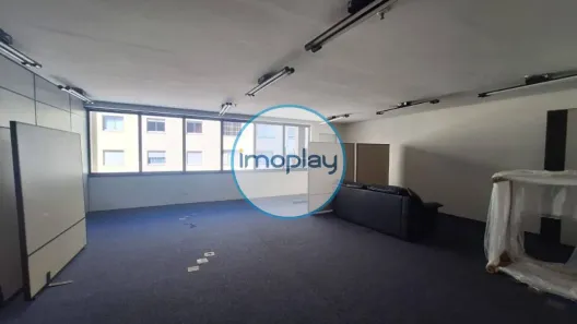 Sala Comercial para alugar, 118m² no Vila Cordeiro, São Paulo