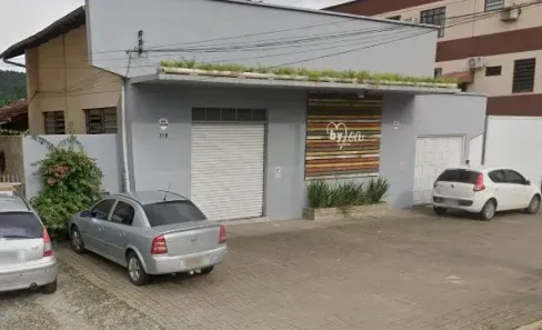 Casa com 3 Quartos à venda, 143m² no Saguaçu, Joinville