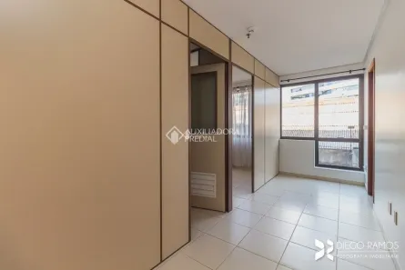 Sala Comercial à venda, 39m² no Moinhos de Vento, Porto Alegre