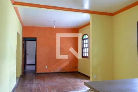 Casa com 5 Quartos à venda, 328m² no Heliópolis, Belo Horizonte