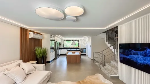 Casa de Condomínio com 3 Quartos à venda, 164m² no Campo Comprido, Curitiba