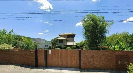 Casa com 4 Quartos à venda, 250m² no Pântano do Sul, Florianópolis